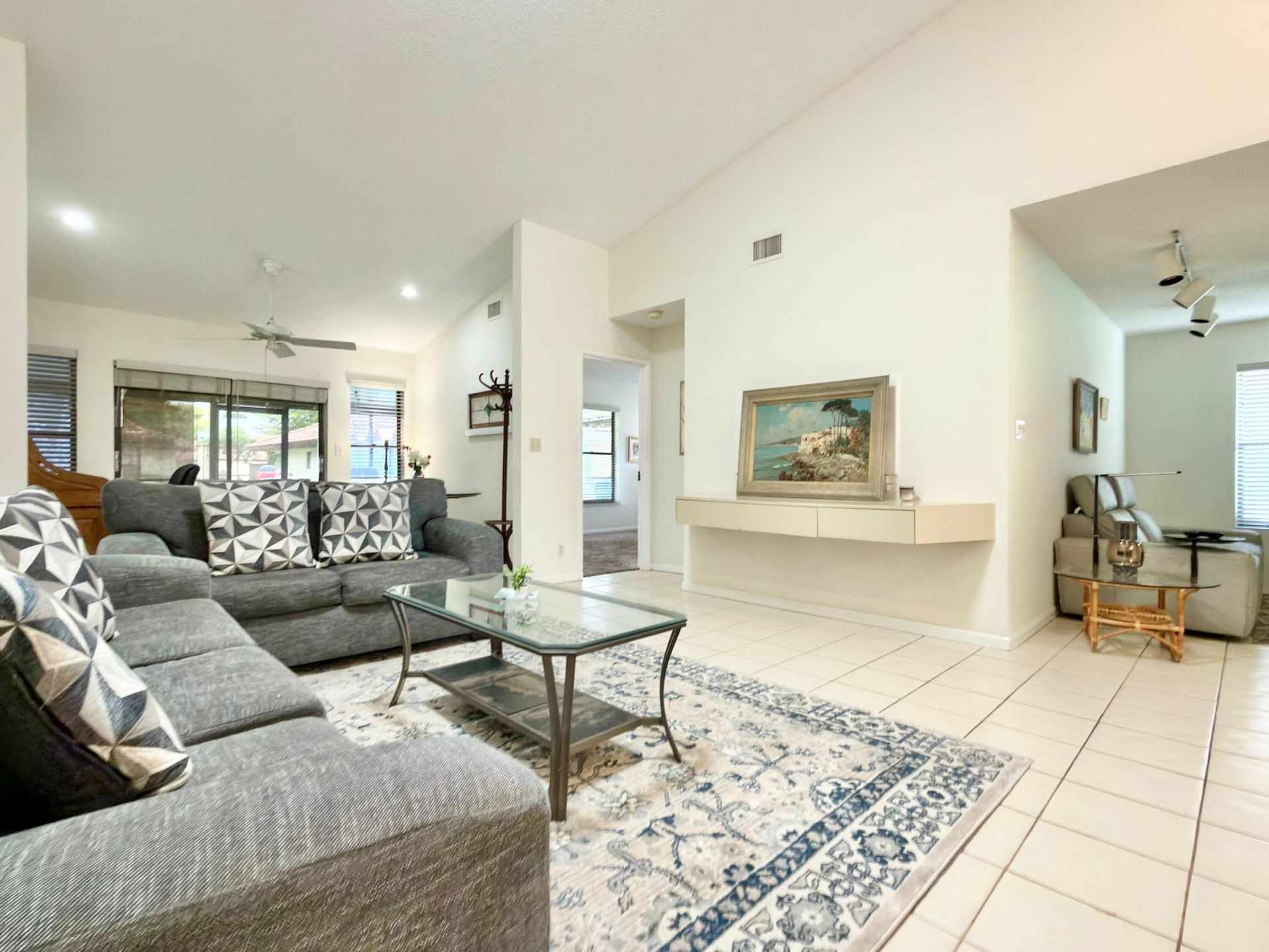 10975 Dolphin Palm Court, Unit B, Boynton Beach, FL 33437 Photo
