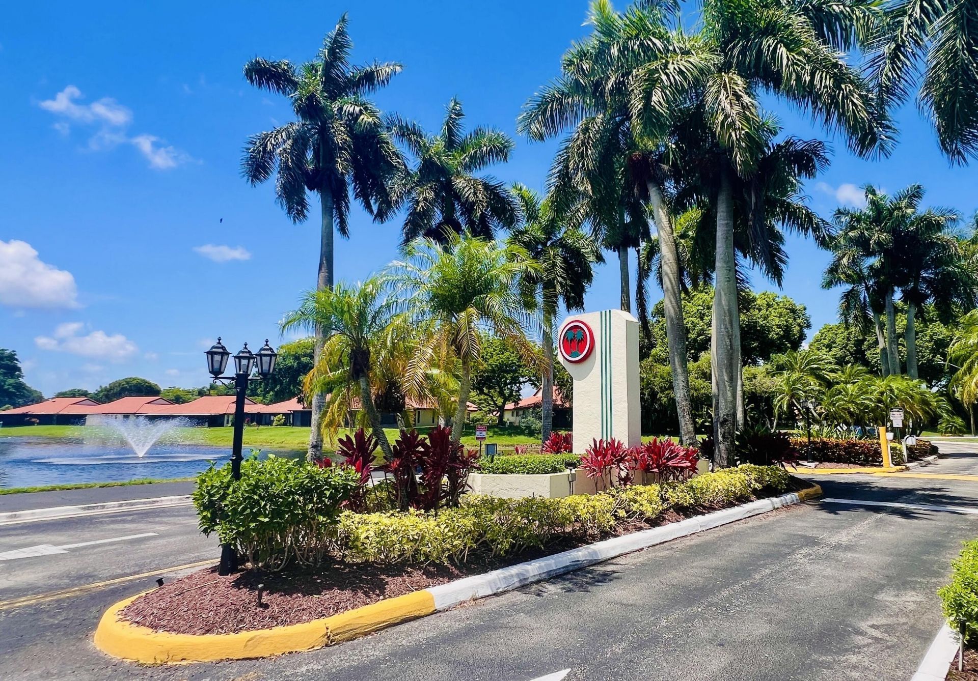 10975 Dolphin Palm Court, Unit B, Boynton Beach, FL 33437 Photo