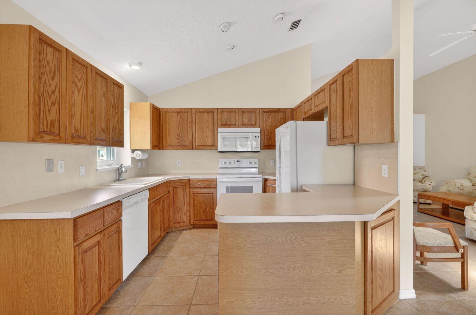 6066 SE Grand Cay Court, Stuart, FL 34997 Photo