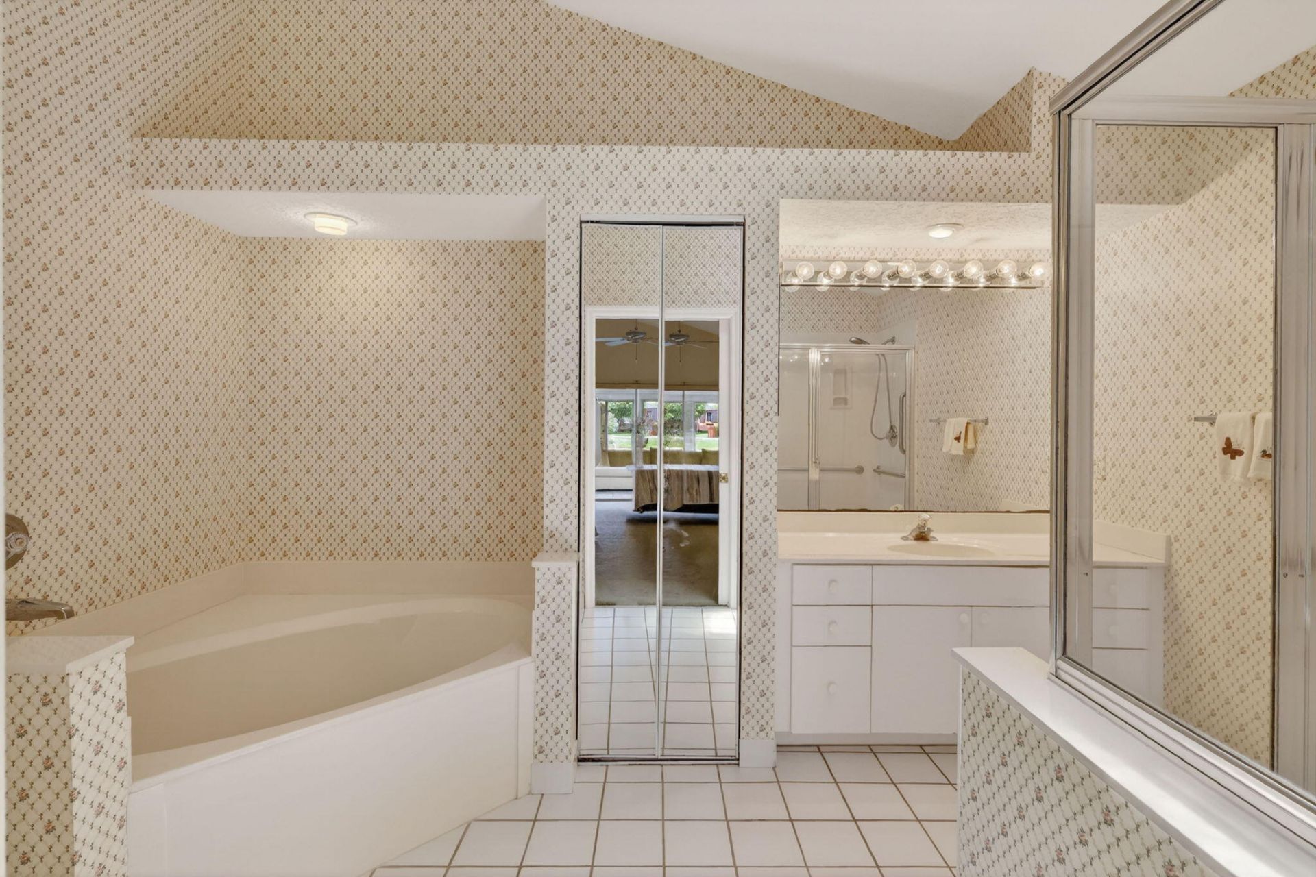 6066 SE Grand Cay Court, Stuart, FL 34997 Photo