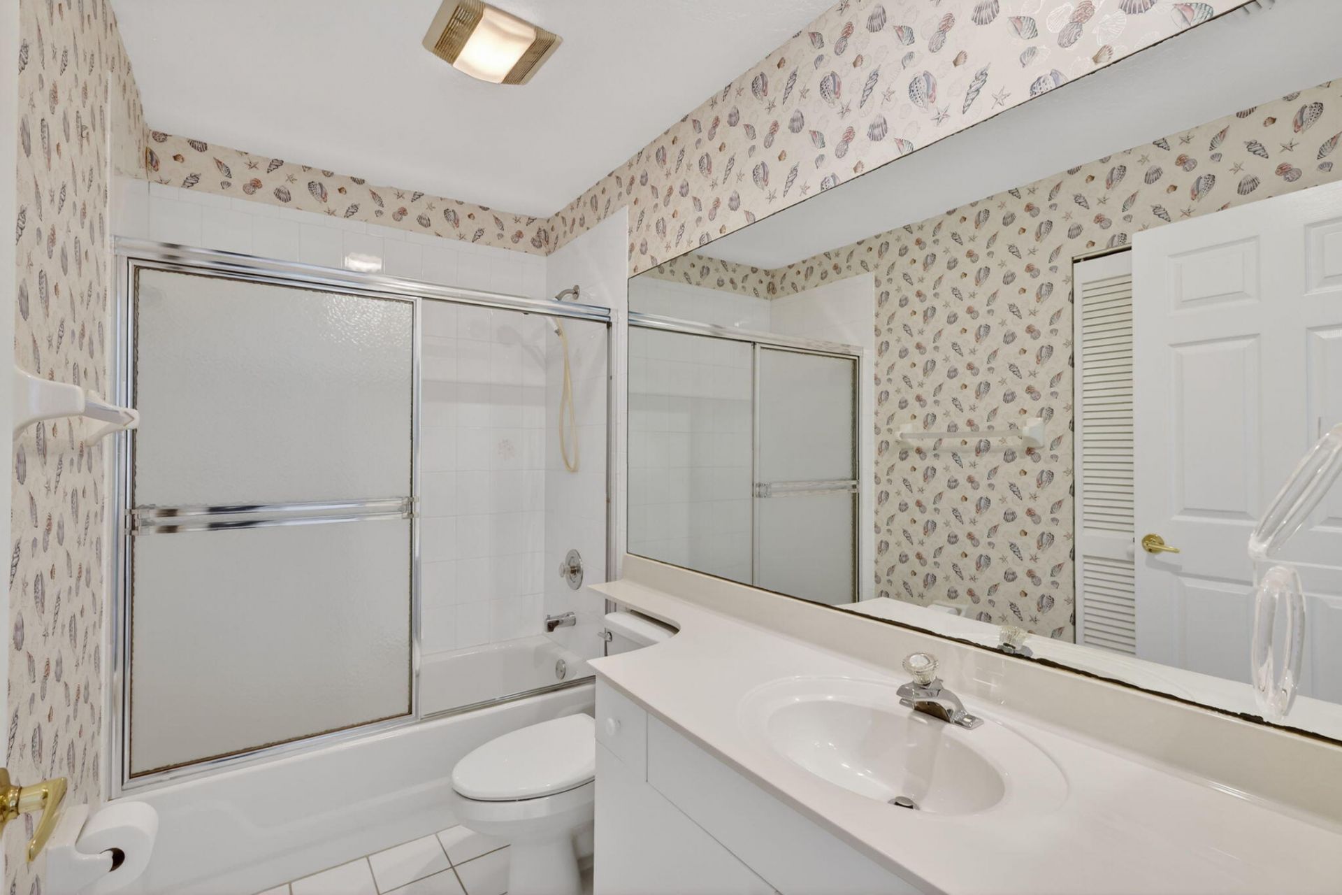 6066 SE Grand Cay Court, Stuart, FL 34997 Photo