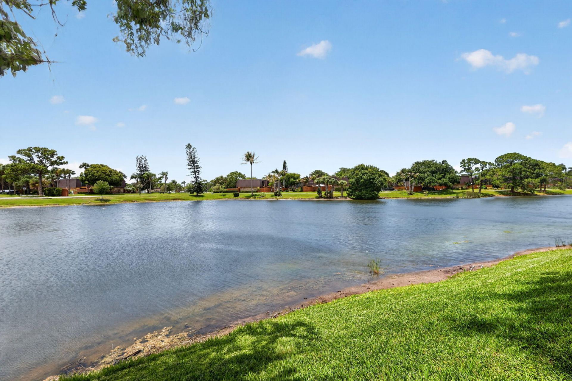 6066 SE Grand Cay Court, Stuart, FL 34997 Photo