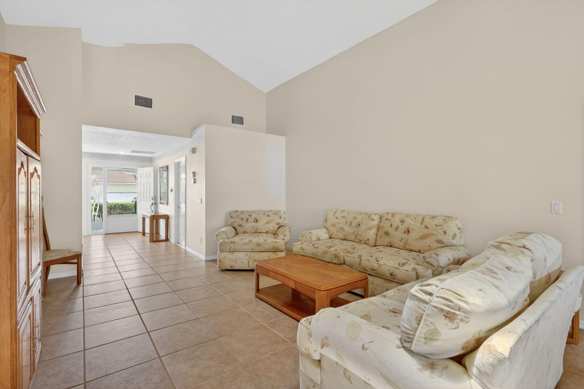 6066 SE Grand Cay Court, Stuart, FL 34997 Photo
