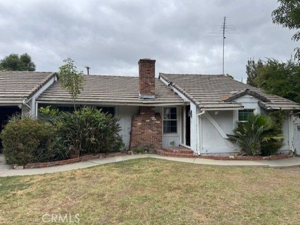 5473 Penfield, Woodland Hills, CA 91364