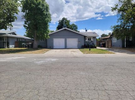 8008-8010 Loucreta Dr, Sacramento, CA 95828 Photo