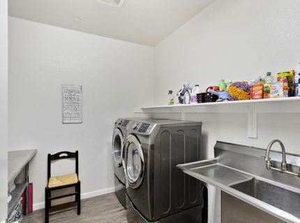 10092 Avocado Way, Elk Grove, CA 95757 Photo