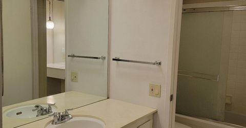 722 Woodside Lane E #9, Unit 9, Sacramento, CA 95825 Photo