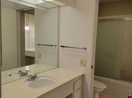 722 Woodside Lane E #9, Unit 9, Sacramento, CA 95825 Photo
