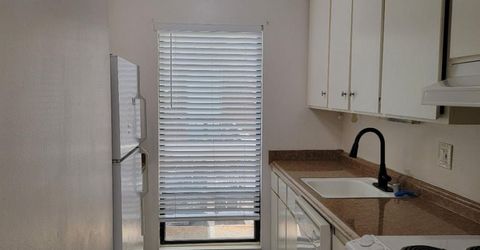 722 Woodside Lane E #9, Unit 9, Sacramento, CA 95825 Photo