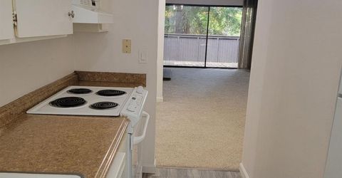 722 Woodside Lane E #9, Unit 9, Sacramento, CA 95825 Photo
