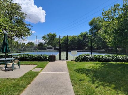 722 Woodside Lane E #9, Unit 9, Sacramento, CA 95825 Photo