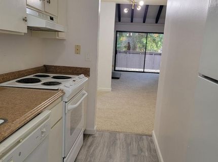 722 Woodside Lane E #9, Unit 9, Sacramento, CA 95825 Photo