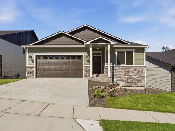 4233 W Tolliver Ct, Spokane, WA 99208