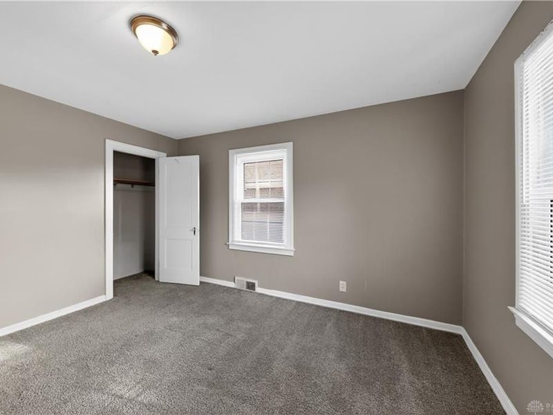 121 S Smithville Road, Dayton, OH 45431 Photo 10