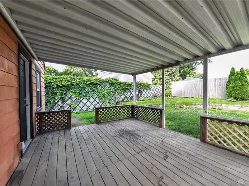 121 S Smithville Road, Dayton, OH 45431 Photo 2