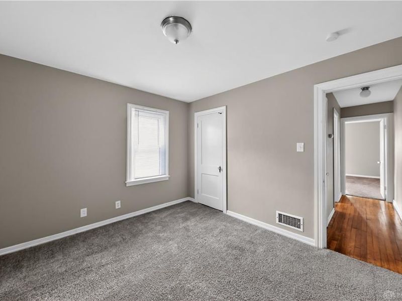 121 S Smithville Road, Dayton, OH 45431 Photo 9