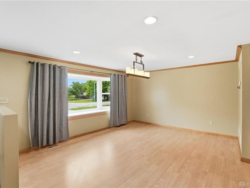 3711 Shakertown Road, Beavercreek, OH 45430 Photo 3