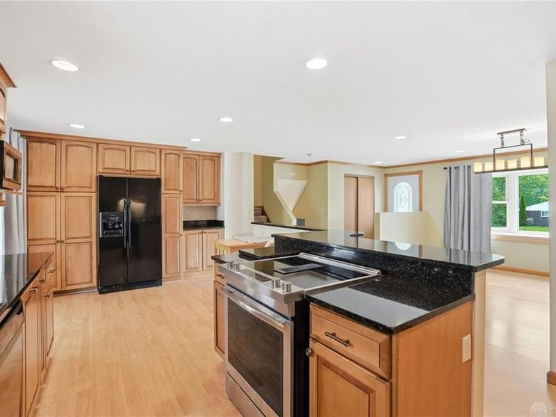 3711 Shakertown Road, Beavercreek, OH 45430 Photo 6