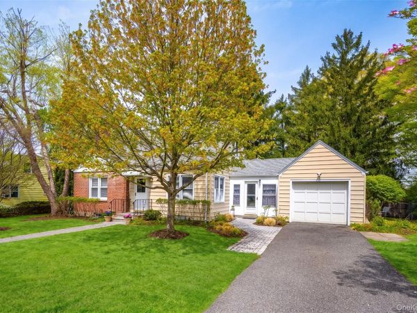 4 Grove Street , Dobbs Ferry, NY 10522