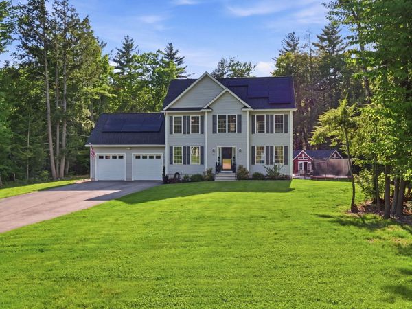 11 Bancroft Circle, Mont Vernon, NH 03057