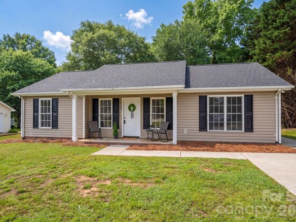 304 Springhill Lane , Maiden, NC 28650