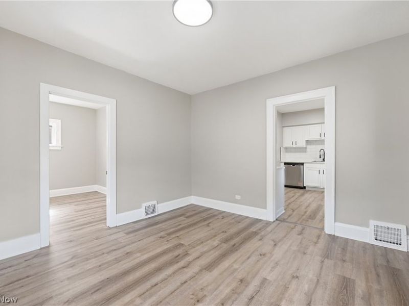 13202 Melzer Avenue, Cleveland, OH 44120 Photo 13