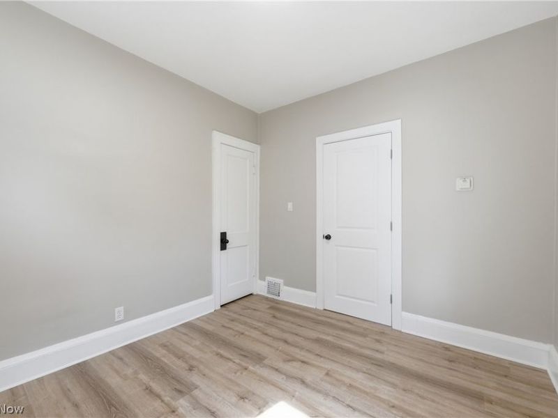13202 Melzer Avenue, Cleveland, OH 44120 Photo 17