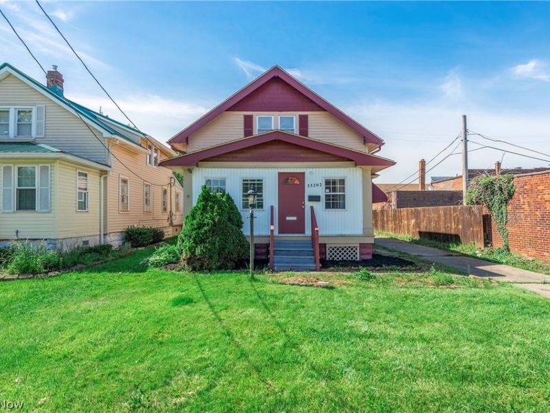 13202 Melzer Avenue, Cleveland, OH 44120 Photo 2