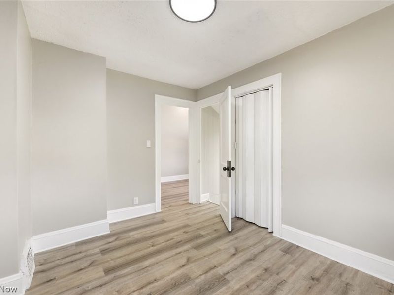 13202 Melzer Avenue, Cleveland, OH 44120 Photo 29