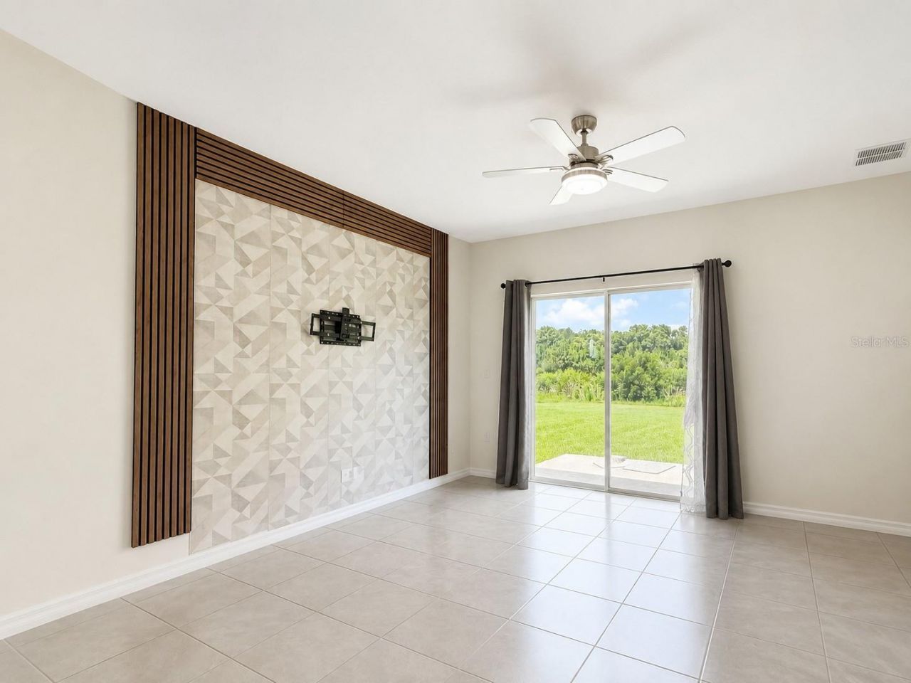 16091 Balboa Mist Court, Odessa, FL 33556 Photo