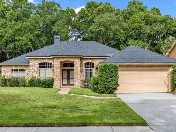 1105 TWIN OAKS CIRCLE , OVIEDO, FL 32765