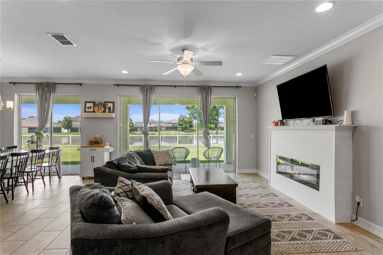 10506 Alcon Blue Drive, Riverview, FL 33578 Photo