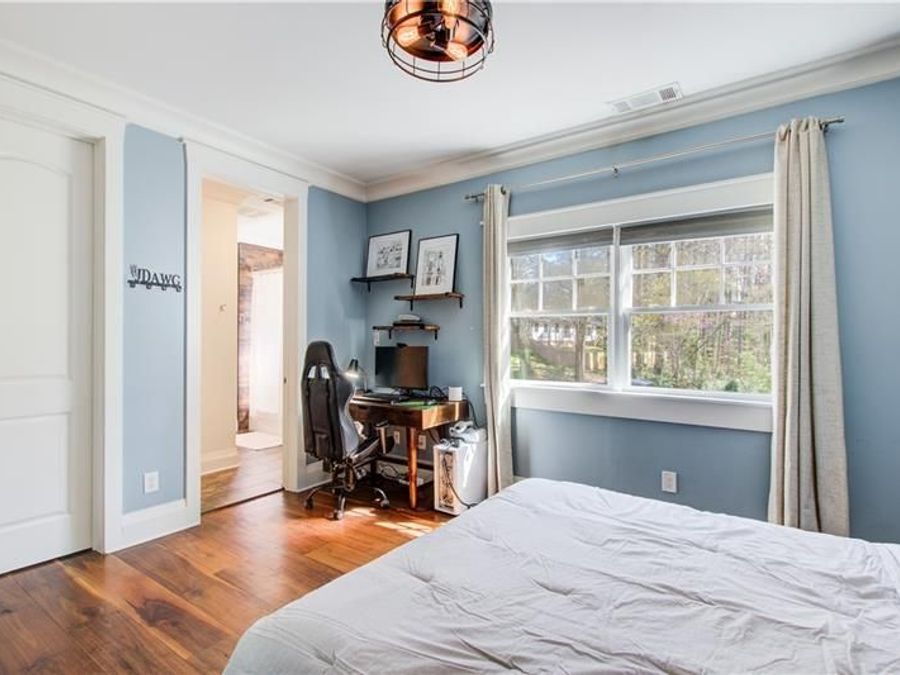 Property Image 36