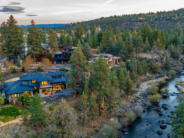 Bend, OR 97703