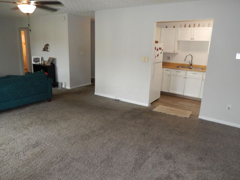 3941 Karl Road, Unit 322, Columbus, OH 43224 Photo 11