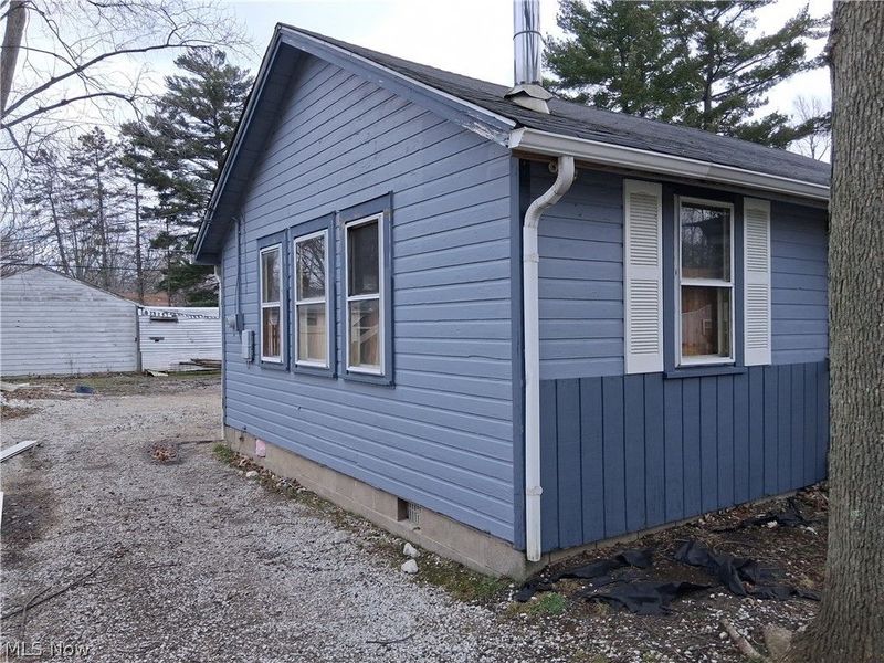 1555 Glenview Avenue, Madison, OH 44057 Photo 2