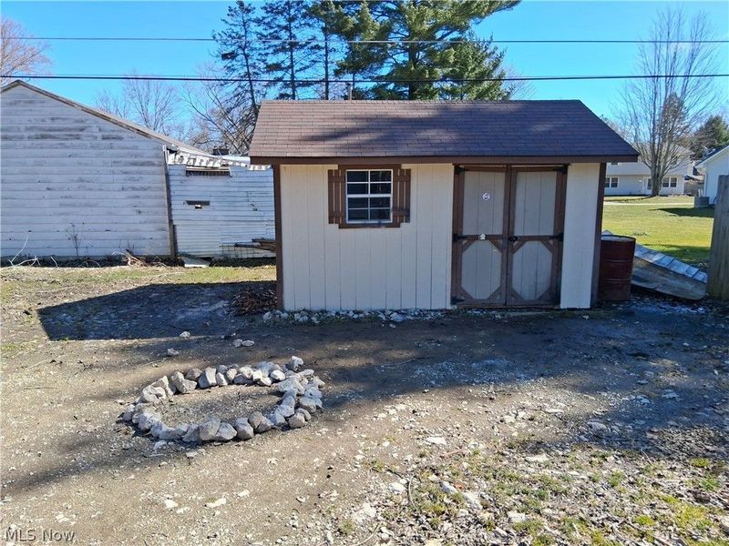 1555 Glenview Avenue, Madison, OH 44057 Photo 6