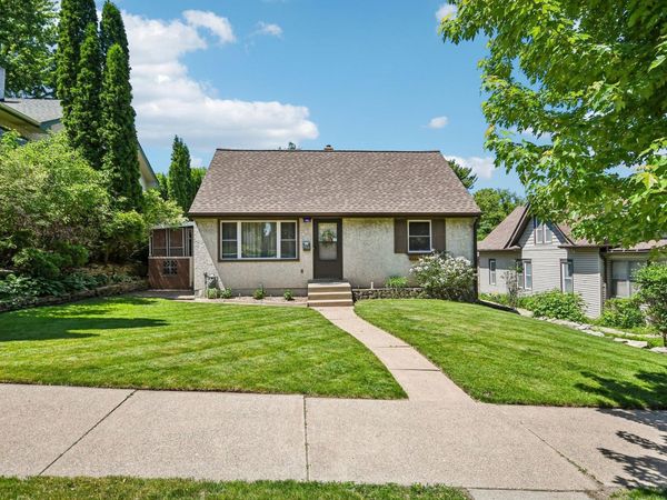961 Livingston Avenue, West Saint Paul, MN 55118