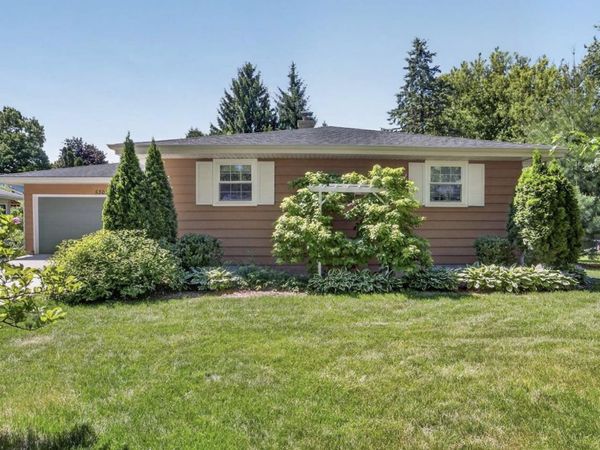 5305 Retana Drive, Madison, WI 53714