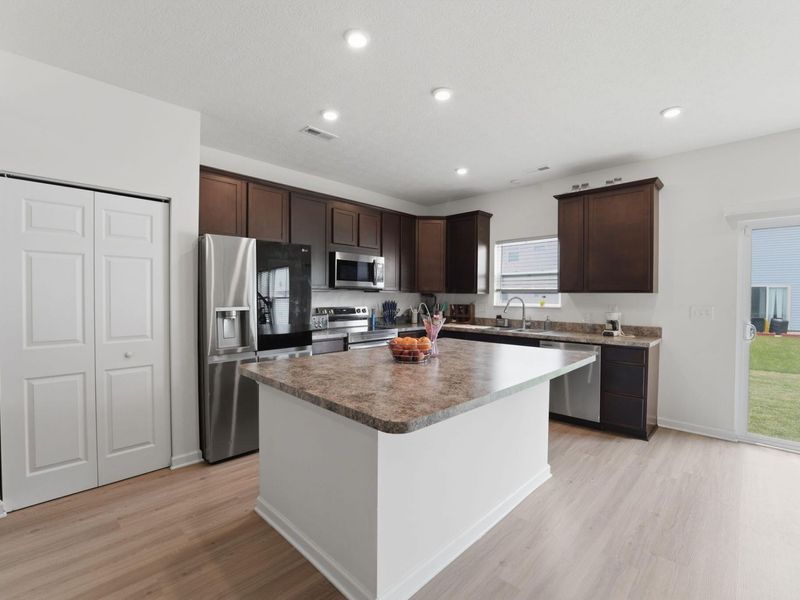 5409 Coble Park Drive, Canal Winchester, OH 43110 Photo 19