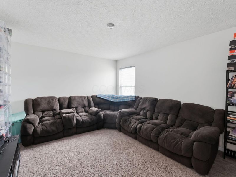 5409 Coble Park Drive, Canal Winchester, OH 43110 Photo 29