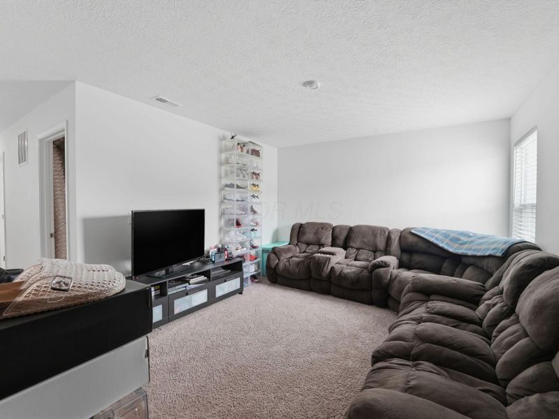 5409 Coble Park Drive, Canal Winchester, OH 43110 Photo 29