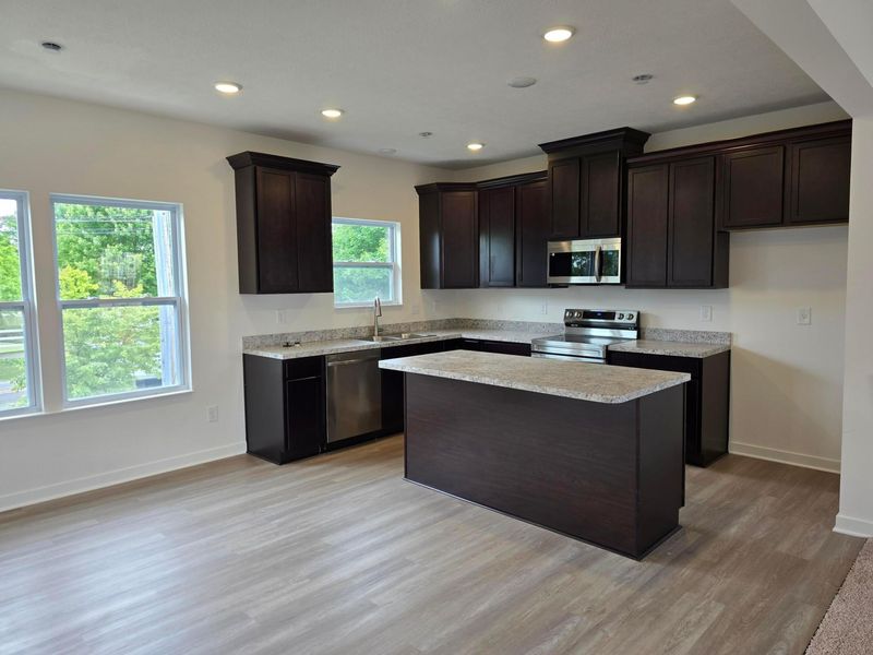 5598 Village Channel Drive , Canal Winchester, OH 43110 Photo 7
