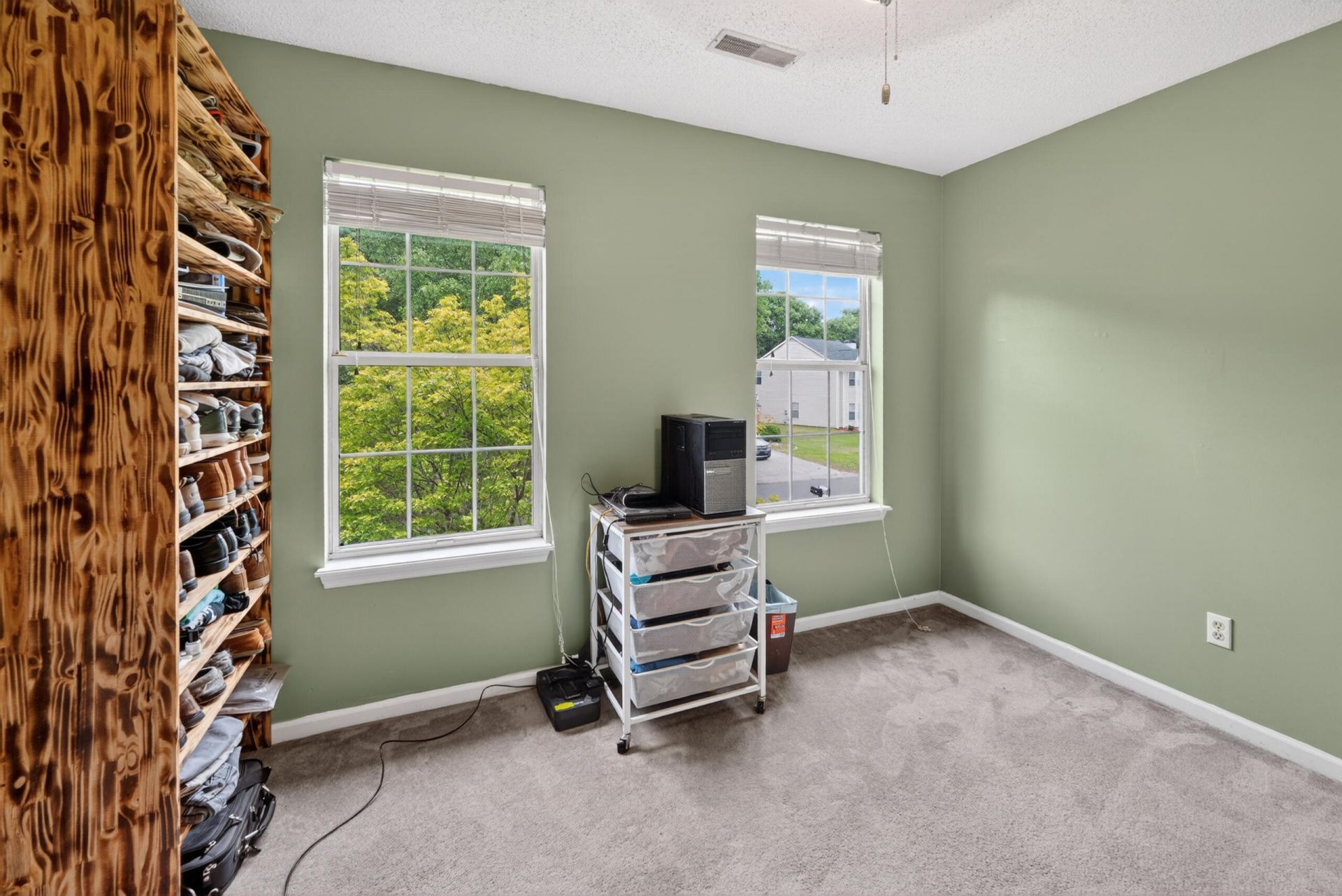 236 Smithfield Avenue Photo 23