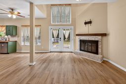 236 Smithfield Avenue photo 4