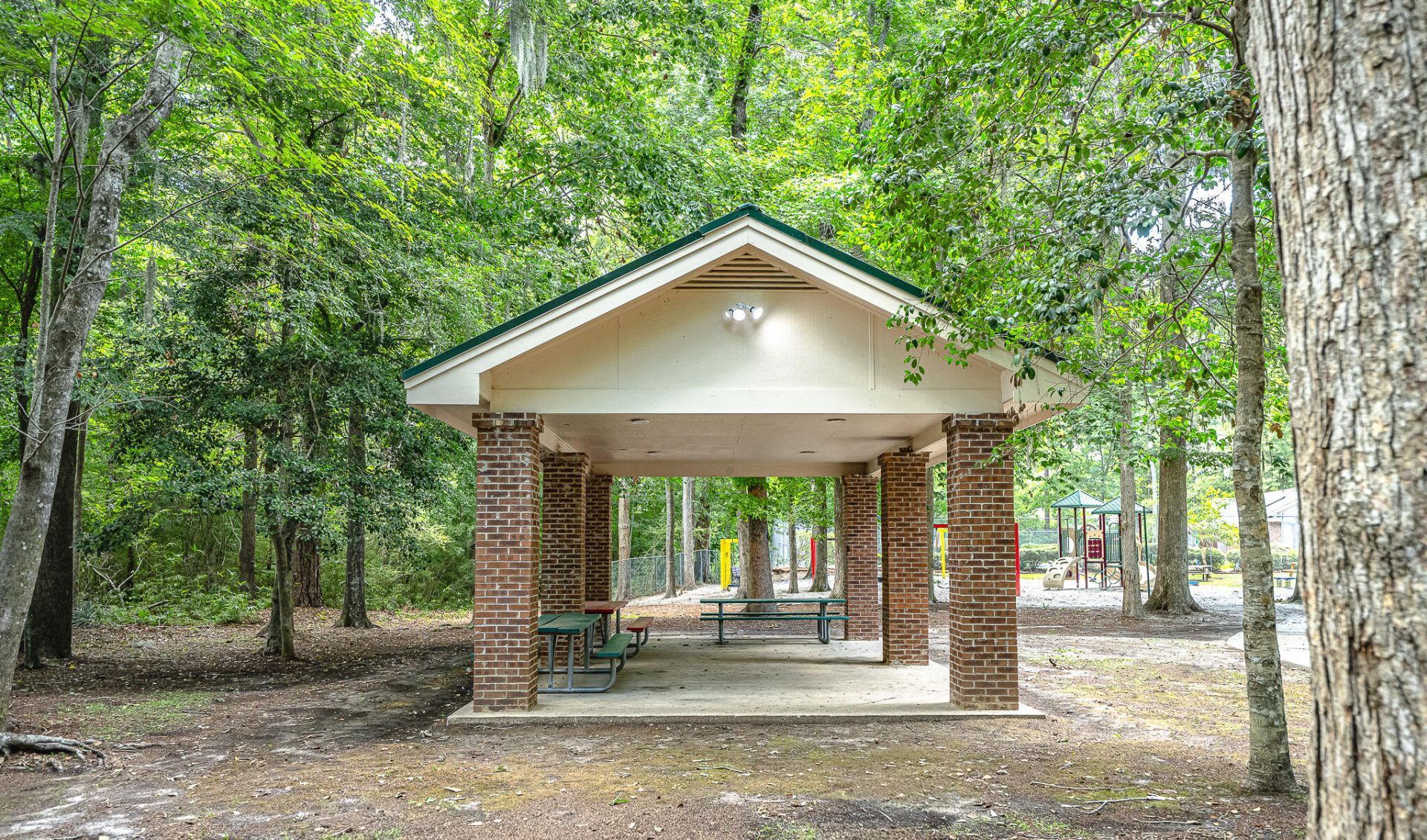 236 Smithfield Avenue Photo 48