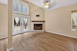 236 Smithfield Avenue photo 4