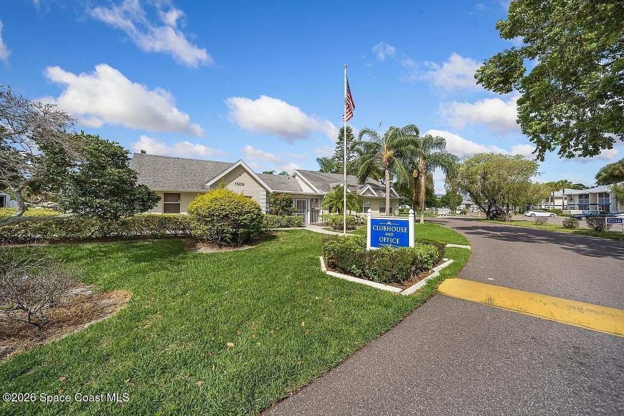 1507 SE Royal Green Circle , Unit 102, Port Saint Lucie, FL 34952 Photo