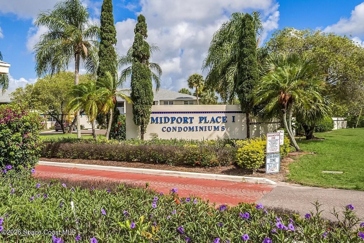 1507 SE Royal Green Circle , Unit 102, Port Saint Lucie, FL 34952 Photo