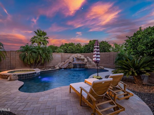 3713 E Ellis Street, Mesa, AZ 85205